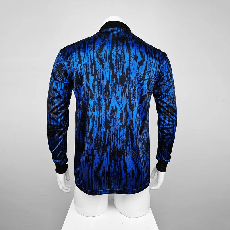 92/93 away retro football shirt