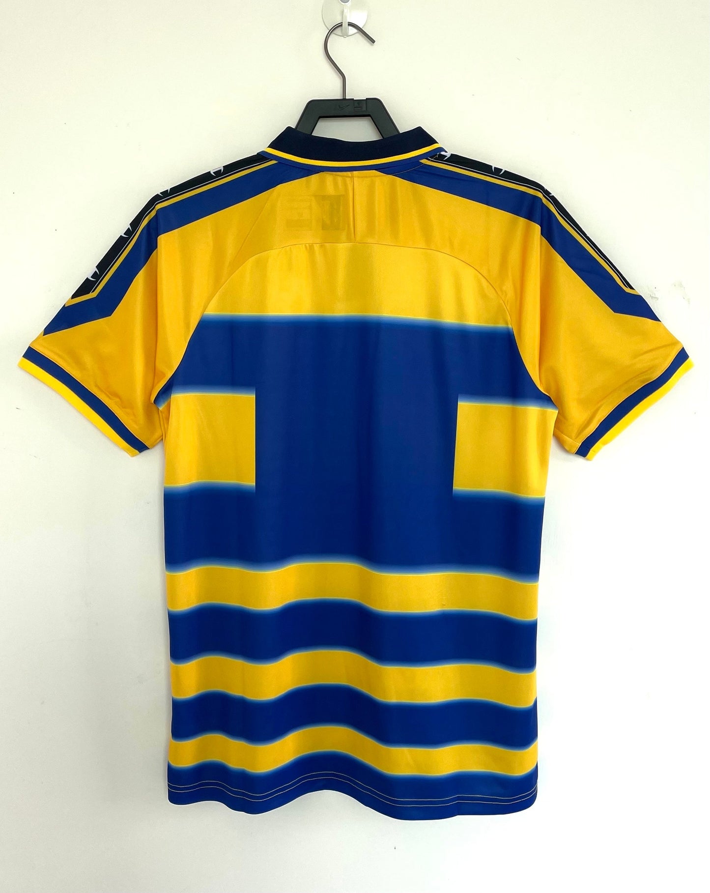 99/00 home retro football shirt