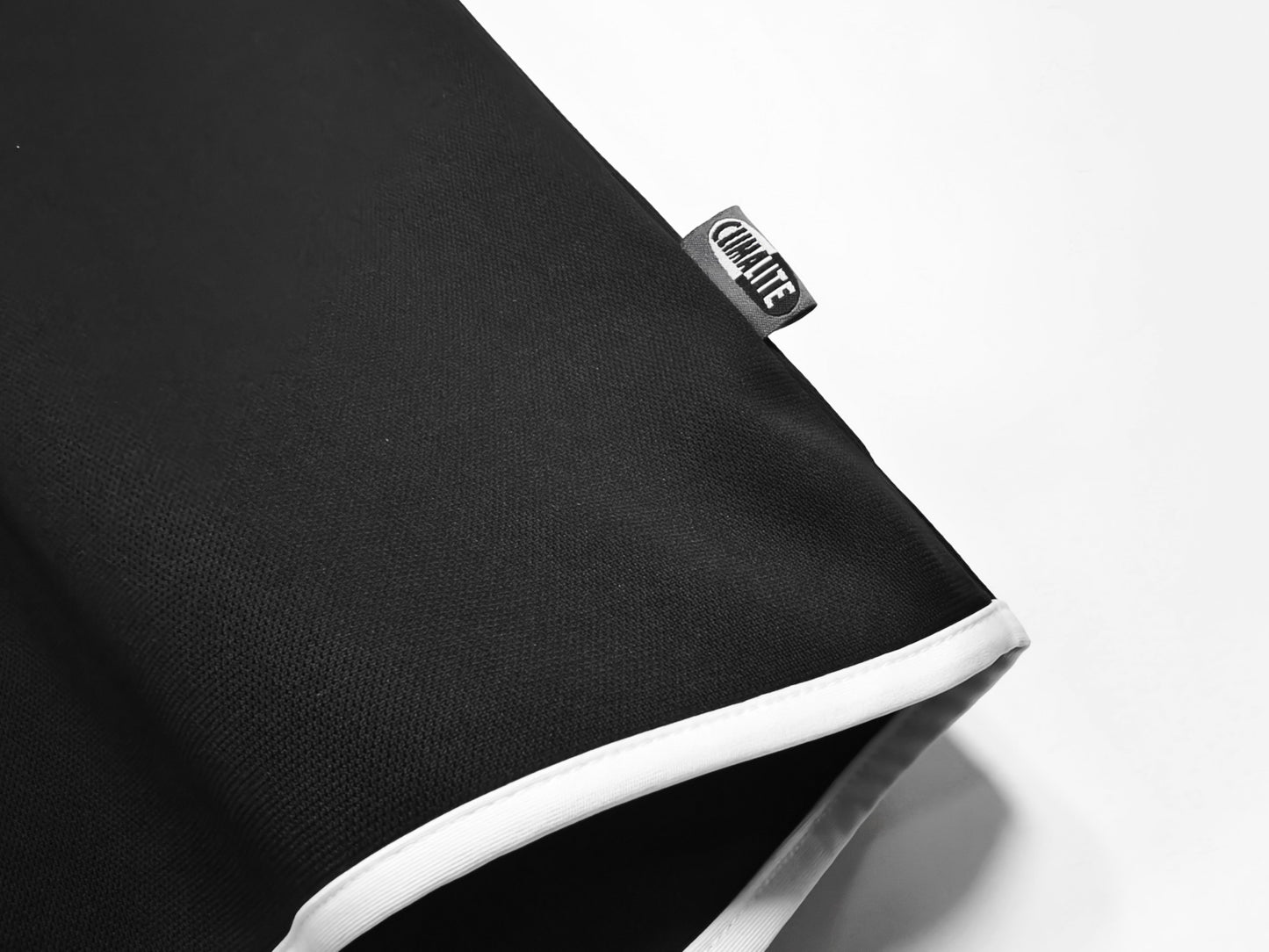00/01 away retro football shirt