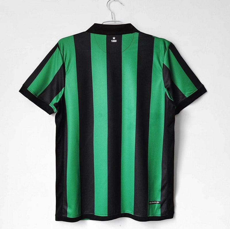 2006/07 away retro football shirt