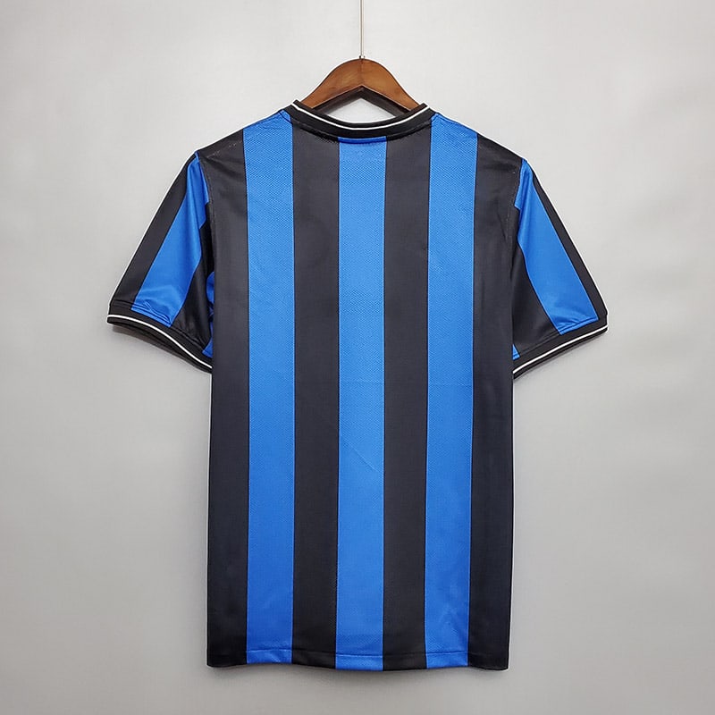 09/10 home retro football shirt