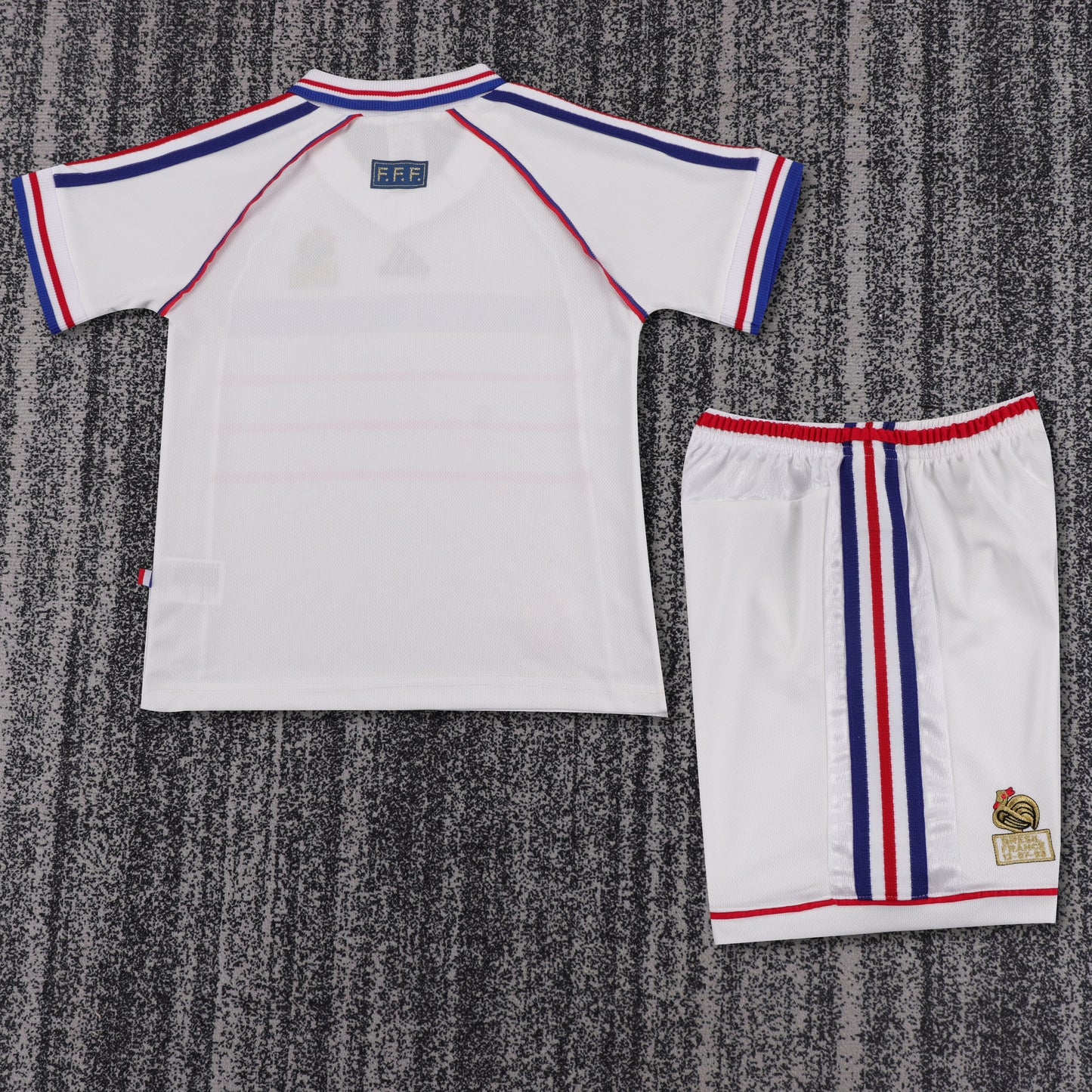 1998 children's away football jersey