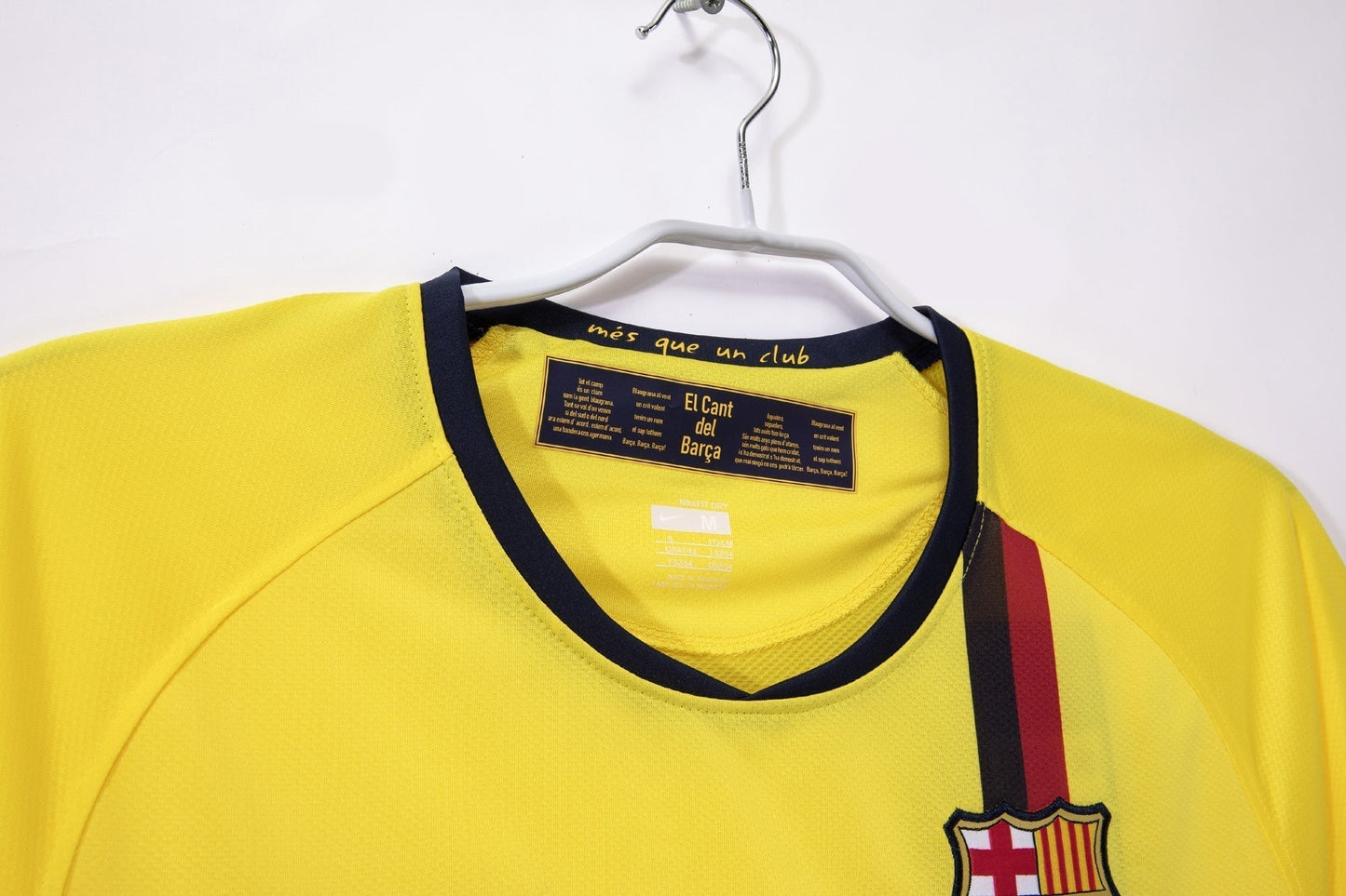 2008/09 away retro football shirt