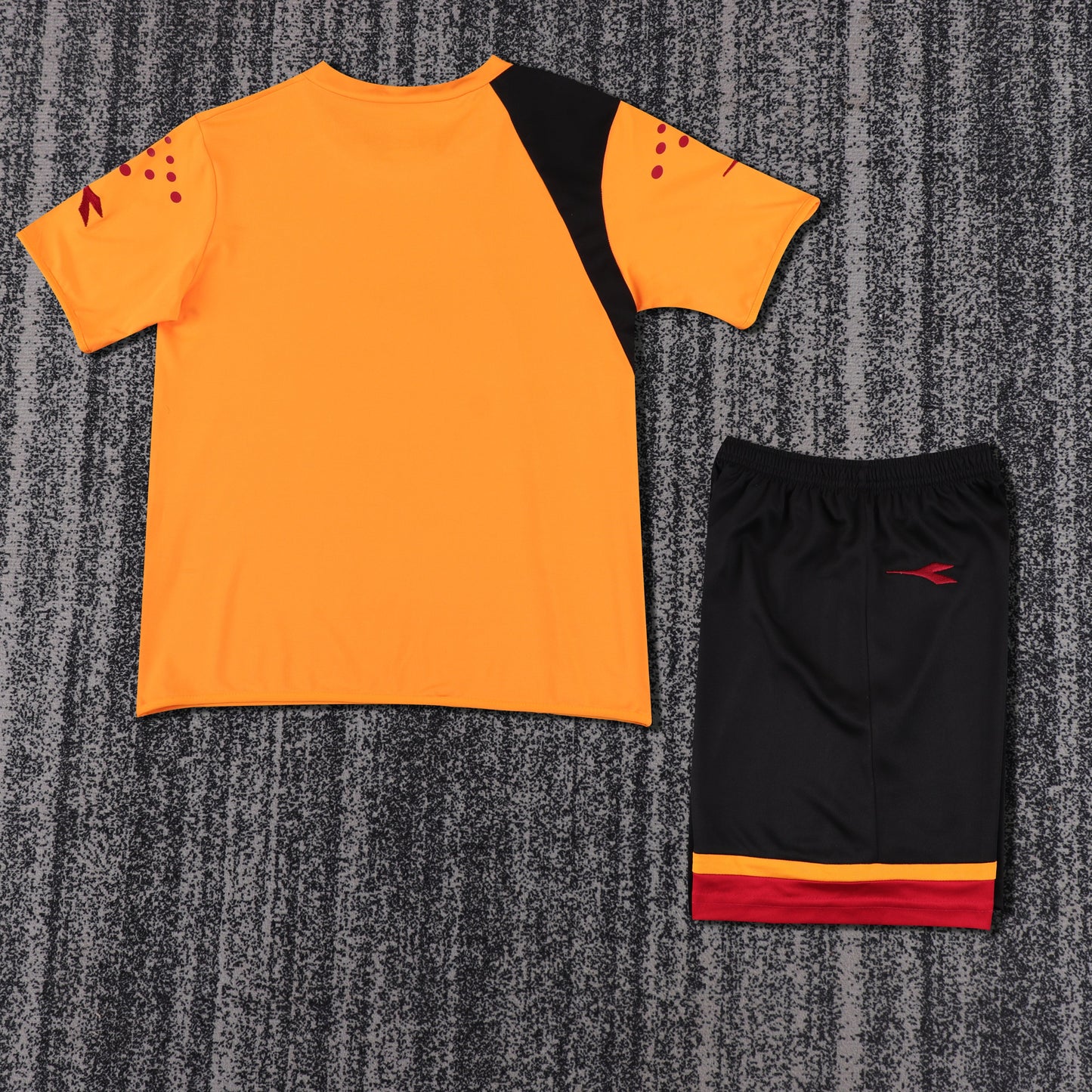 05/06 children's third football jersey
