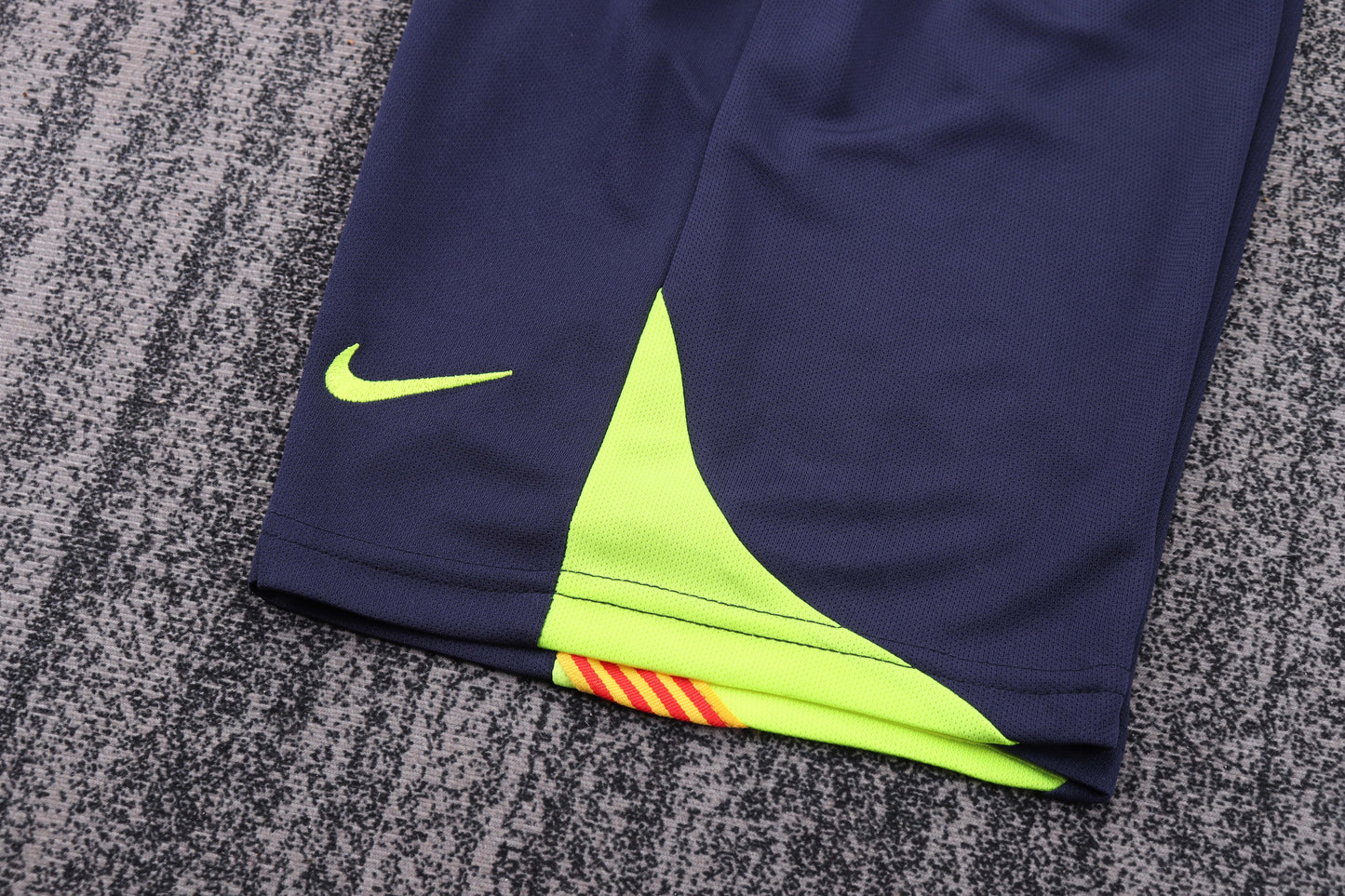 05/06 children's away football jersey