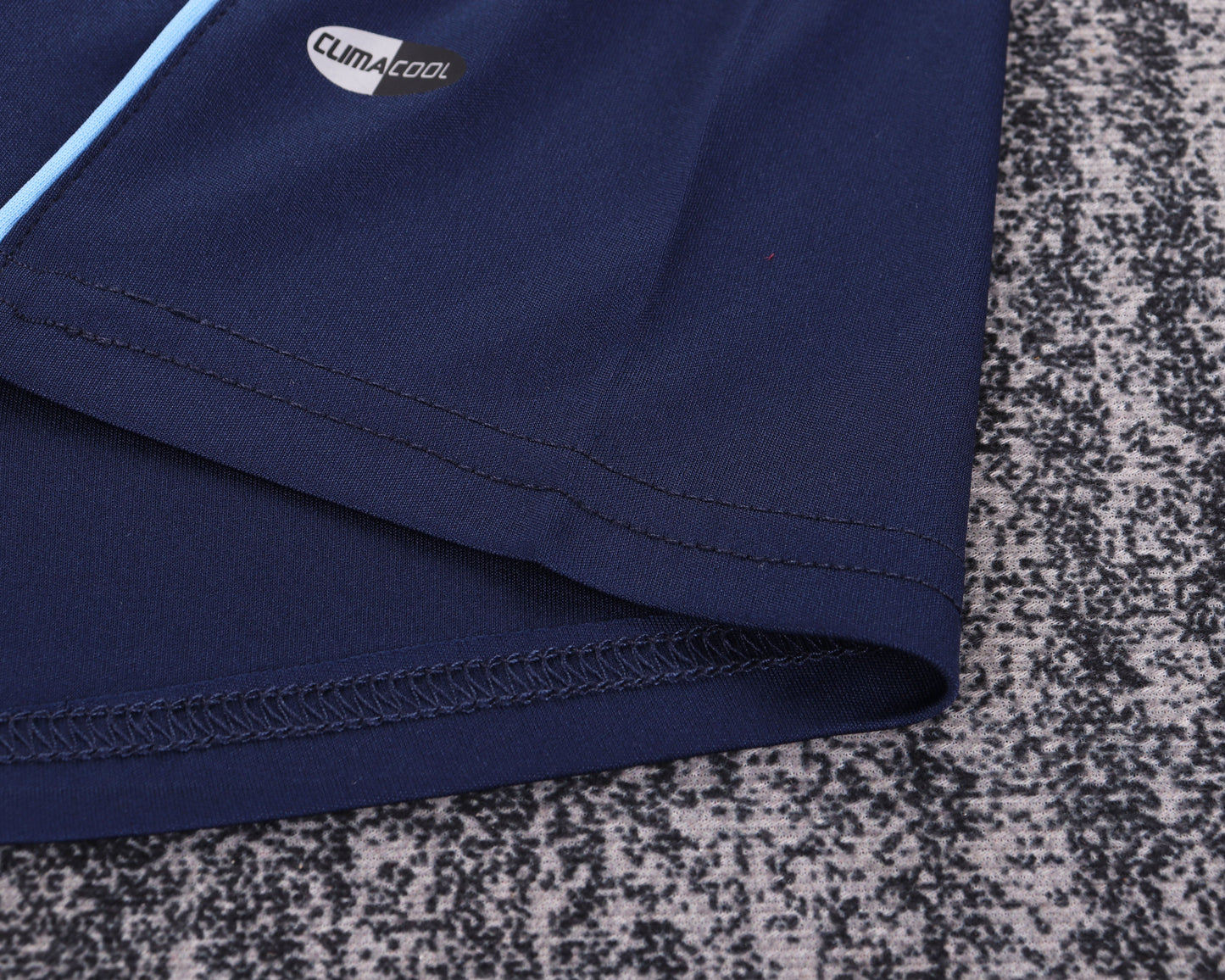 05/06 children's away football jersey