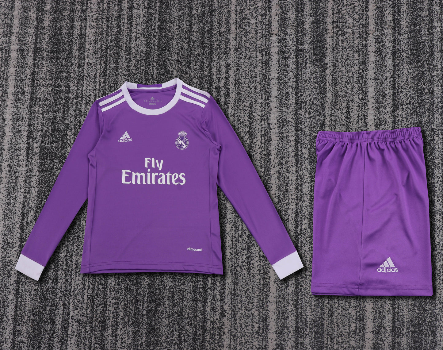 16/17 children's away football jersey