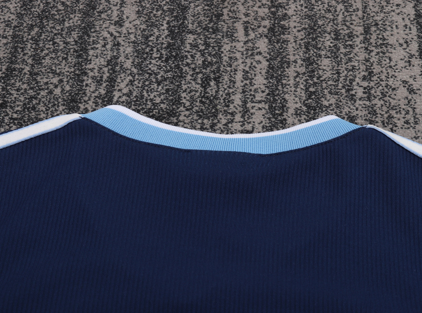 1998 children's away football jersey