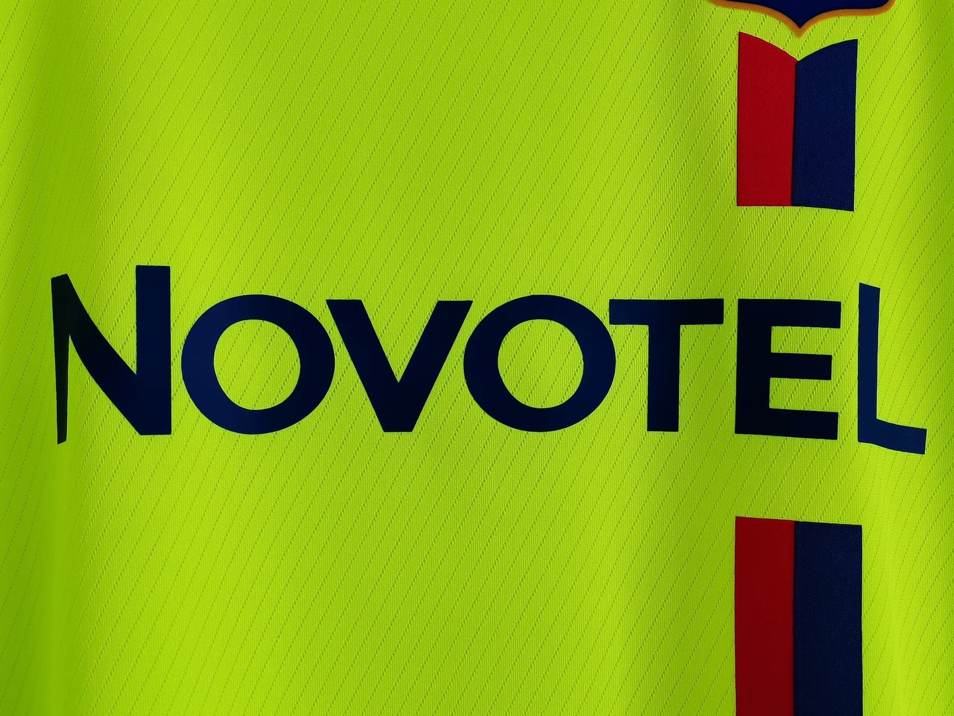 08/09 third retro football shirt