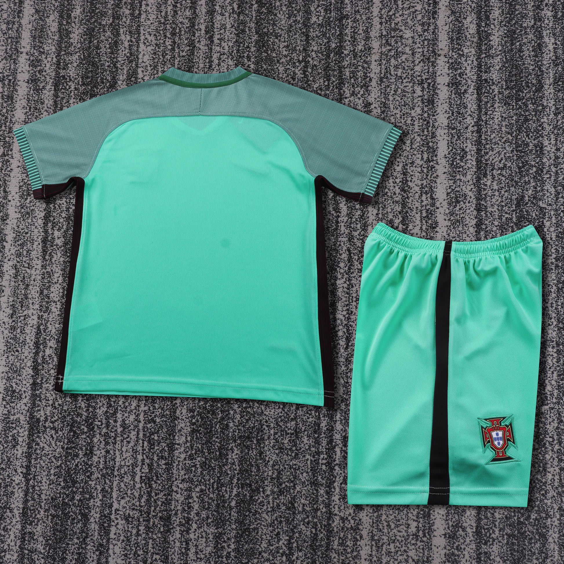 2016 children's away football jersey
