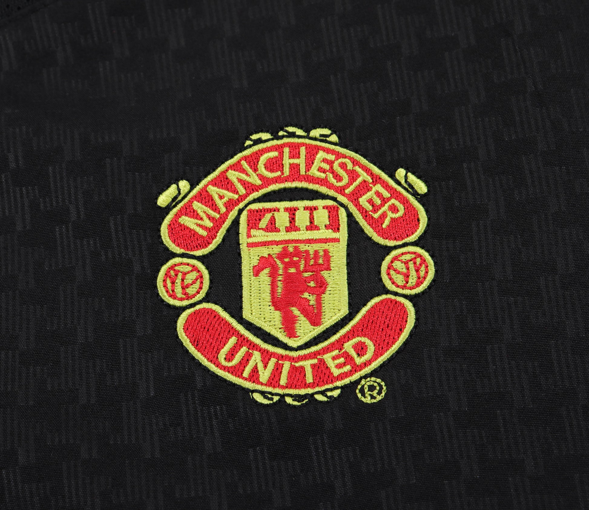 03/04 children's away football jersey