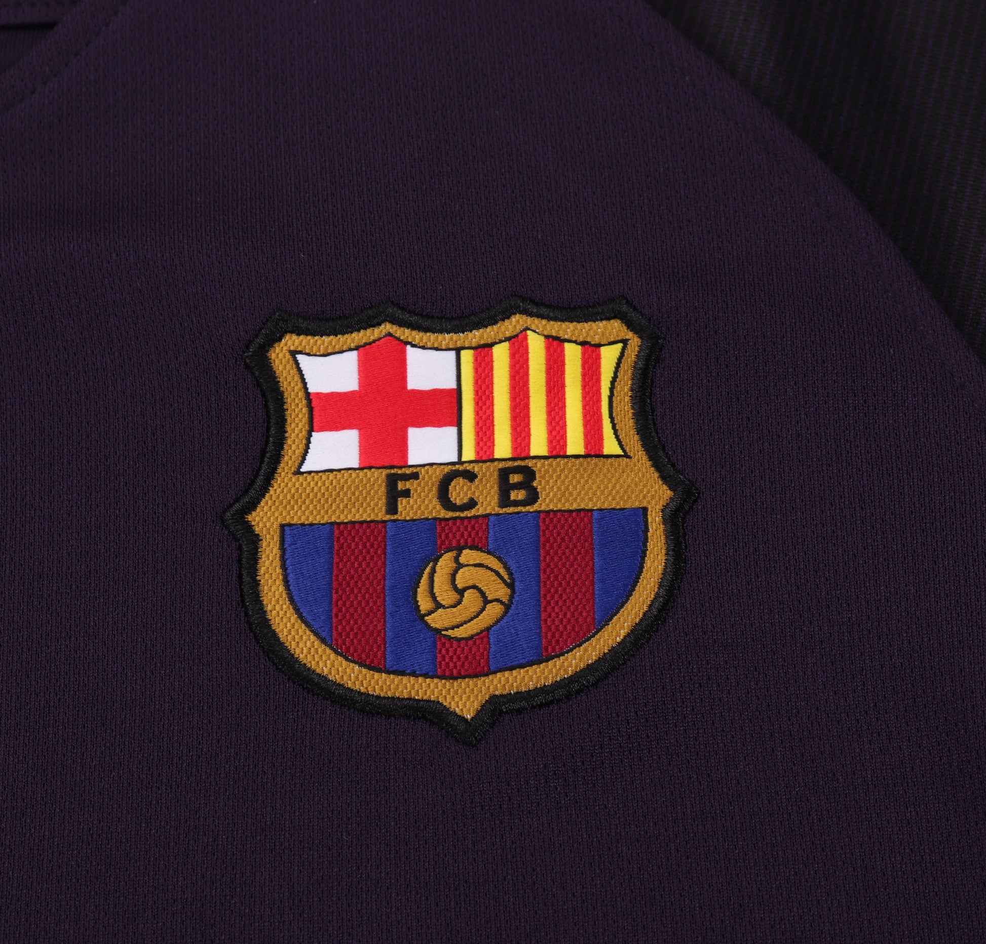 16/17 children's away football jersey