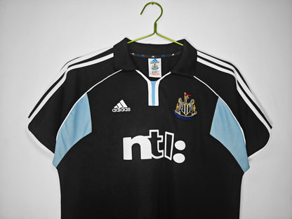 00/01 away retro football shirt