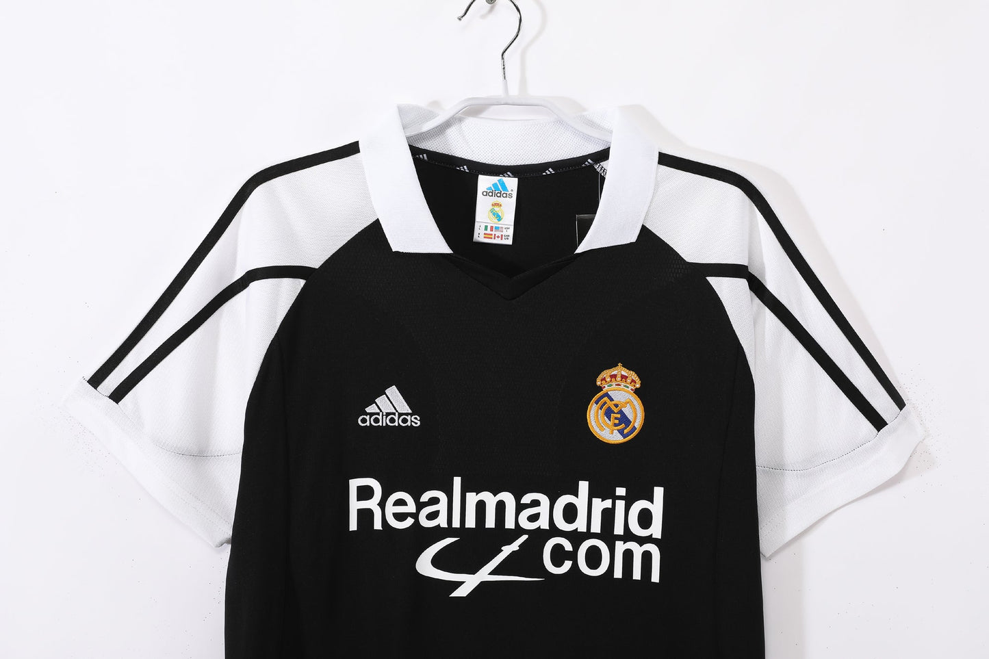 01/02 away retro football shirt