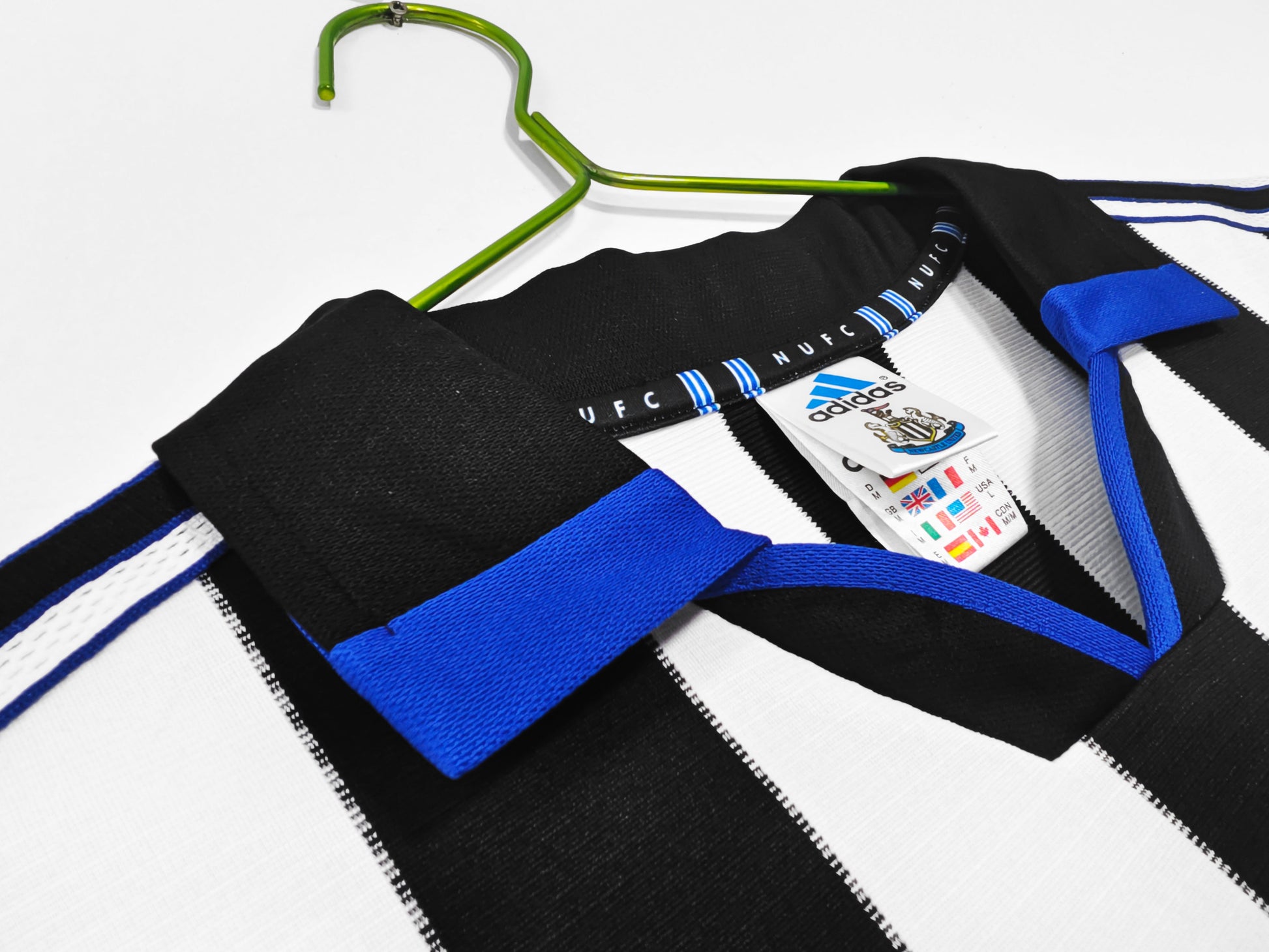 99/00 home retro football shirt