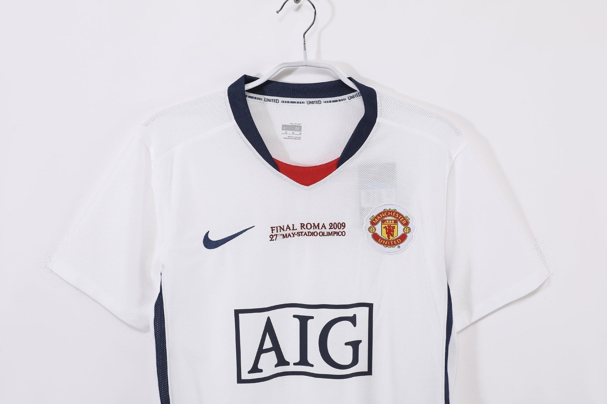 08/09 away retro football shirt