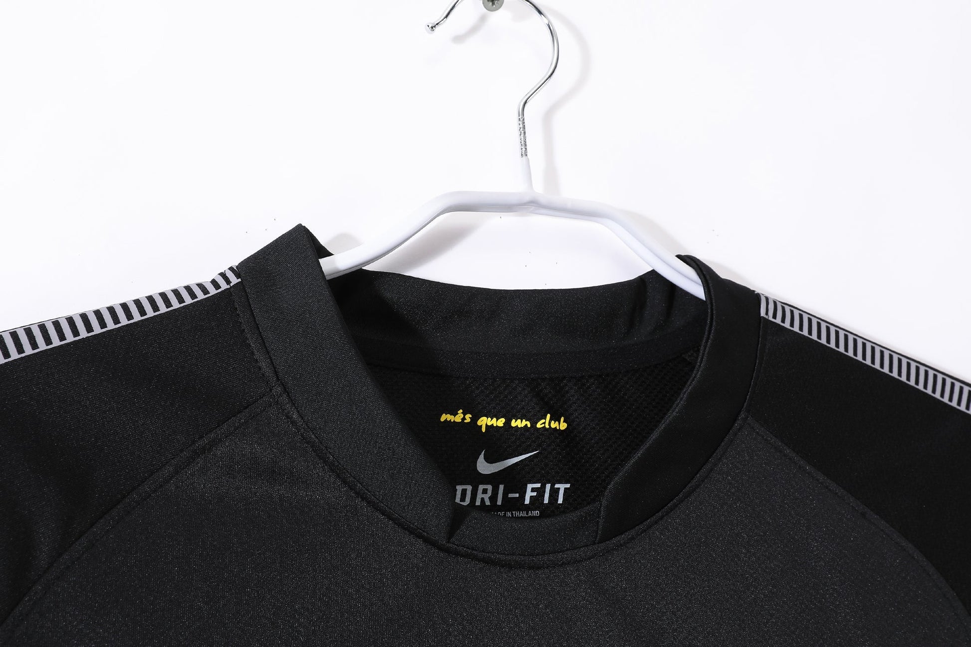 11/12 away retro football shirt