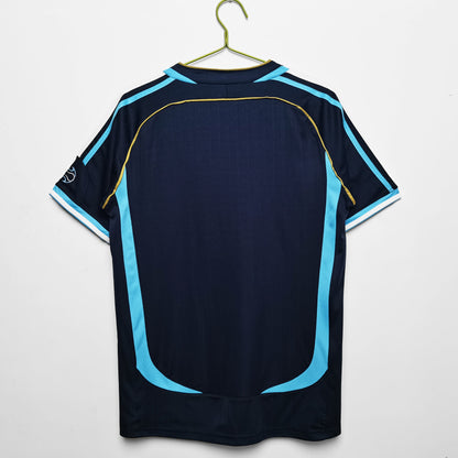 2006 away retro football shirt