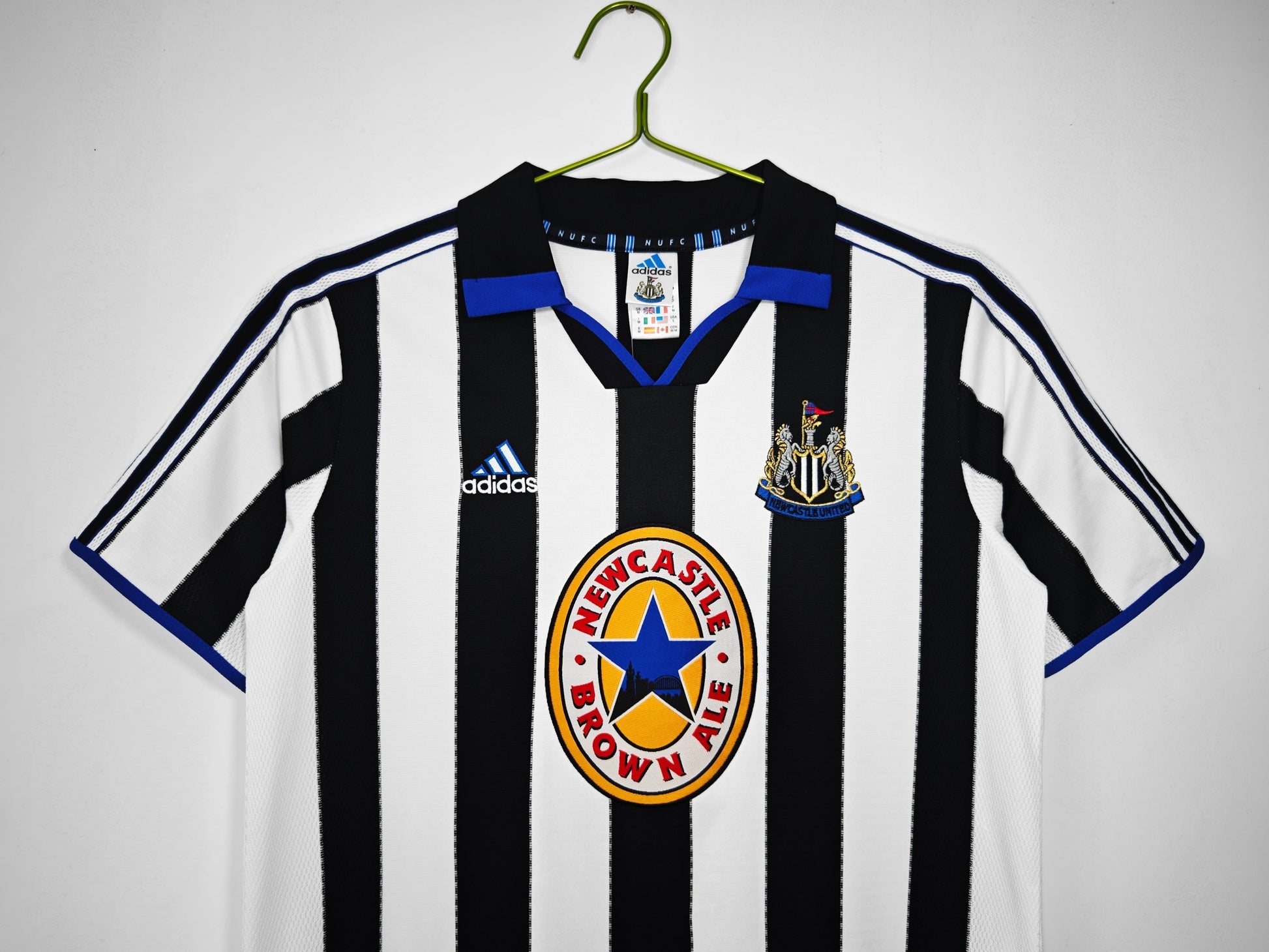 99/00 home retro football shirt