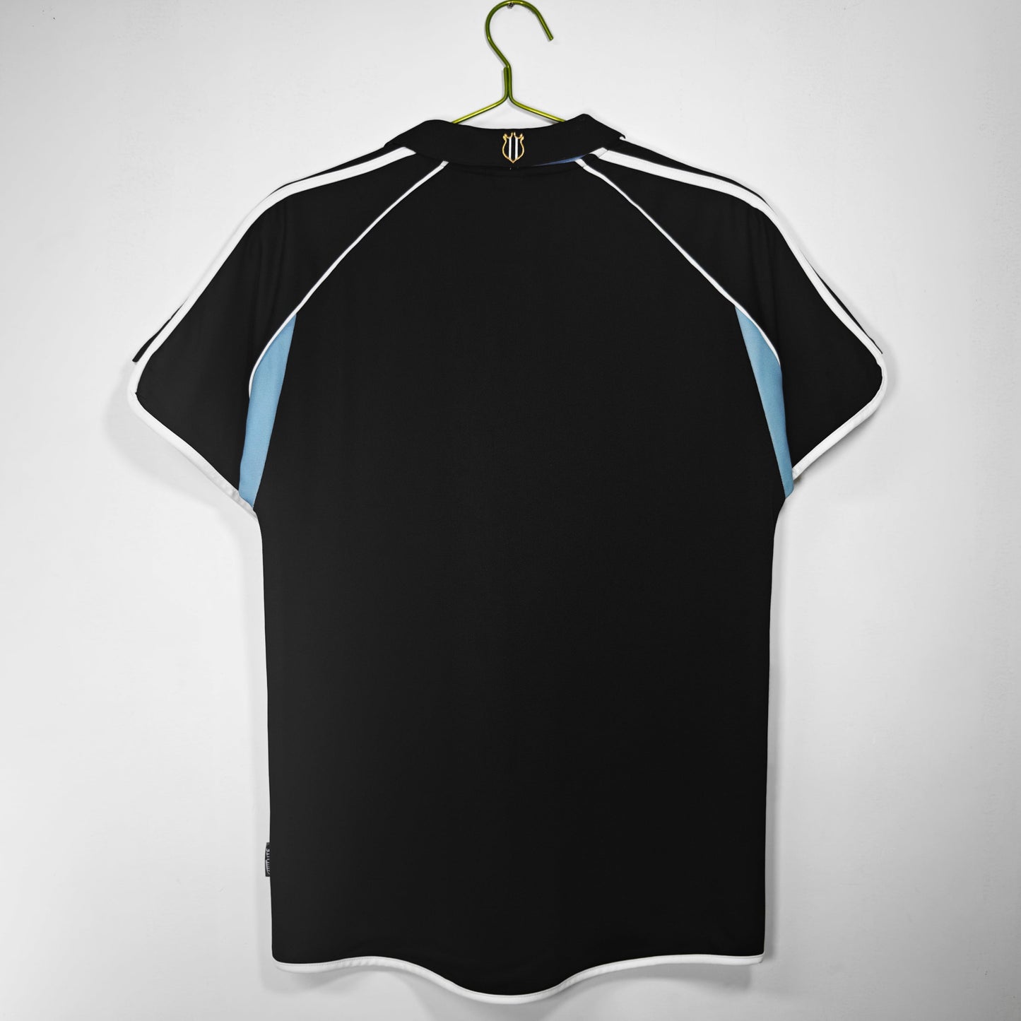 00/01 away retro football shirt