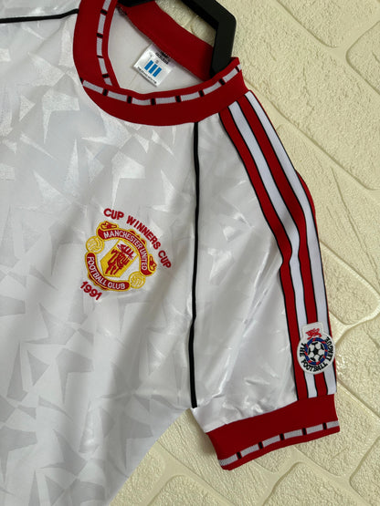 90/91 retro football shirt