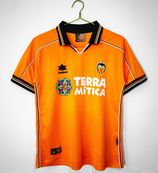 99/00 away retro football shirt