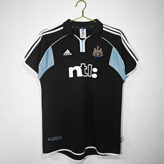 00/01 away retro football shirt