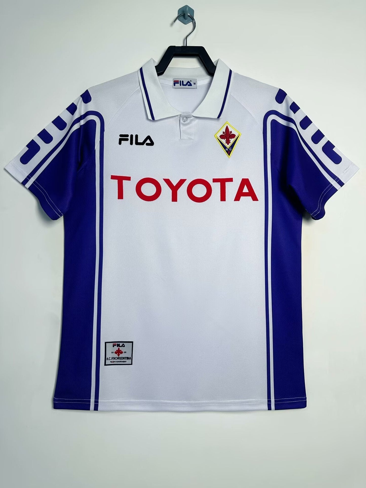 99/00 away retro football shirt