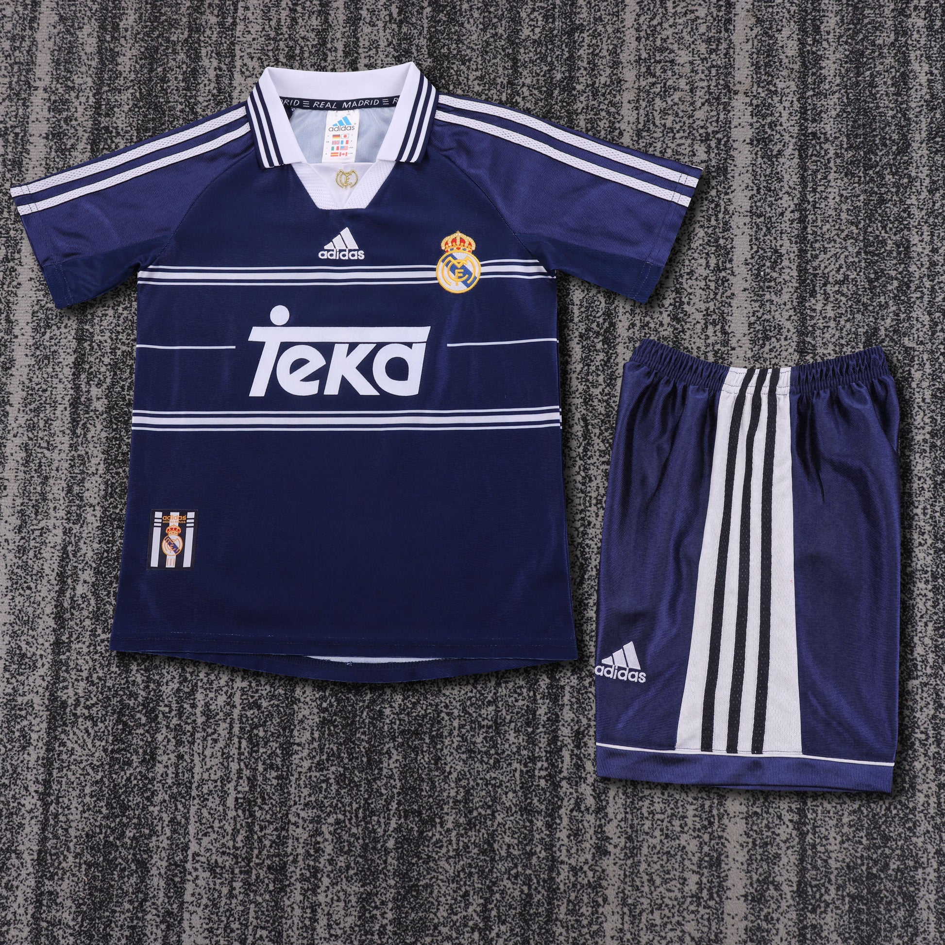 98/99 children's away football jersey