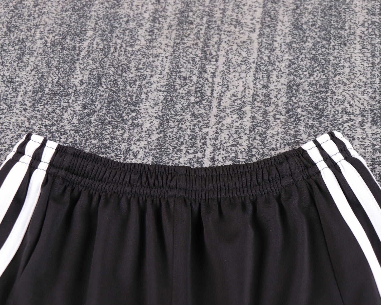 06/07 children's away football jersey