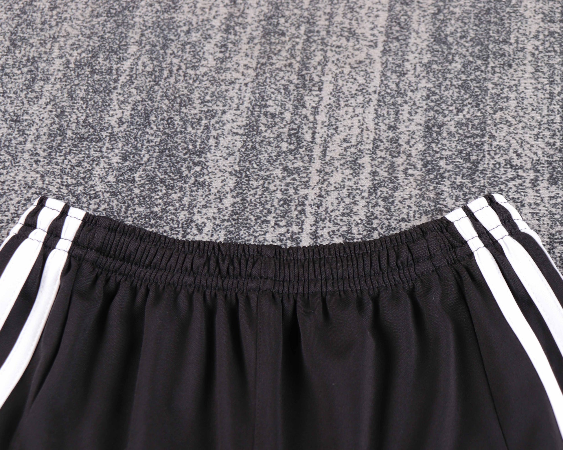06/07 children's away football jersey