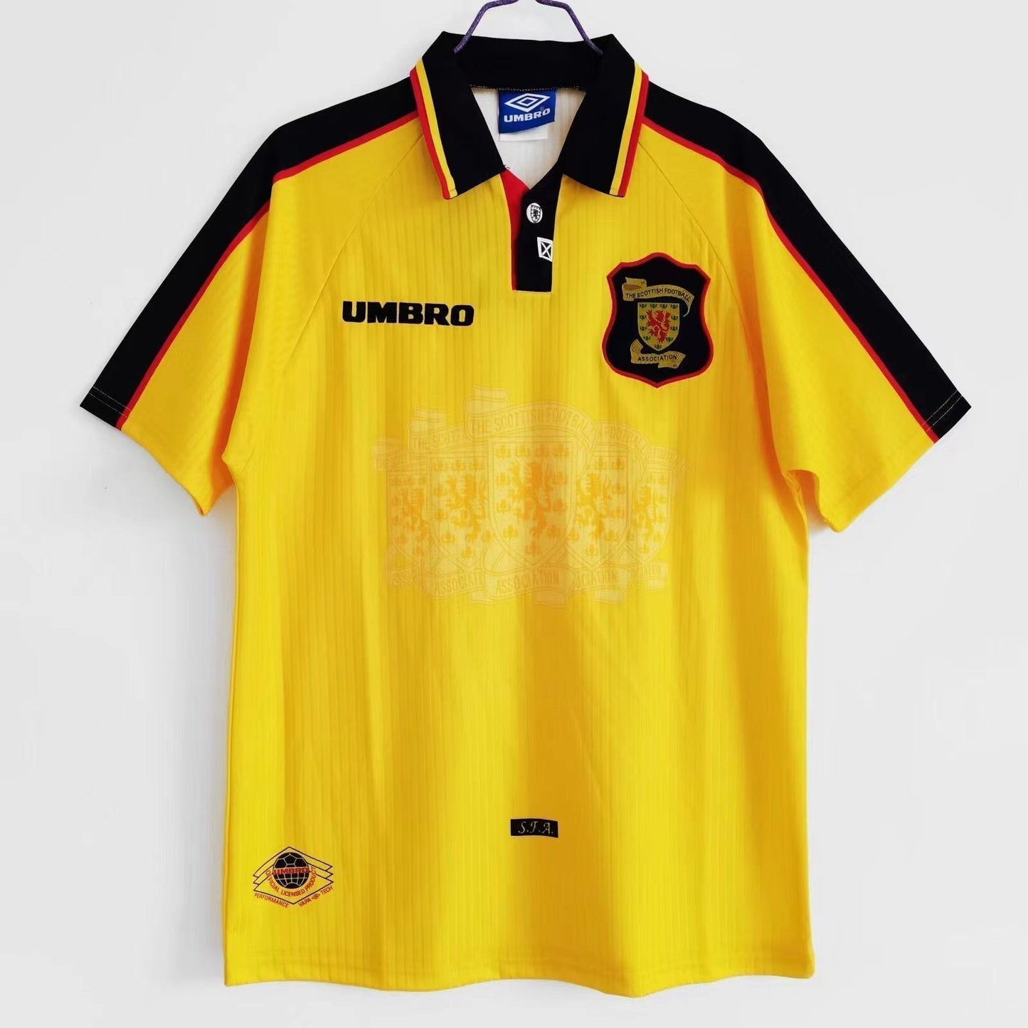 1996/98 away retro football shirt