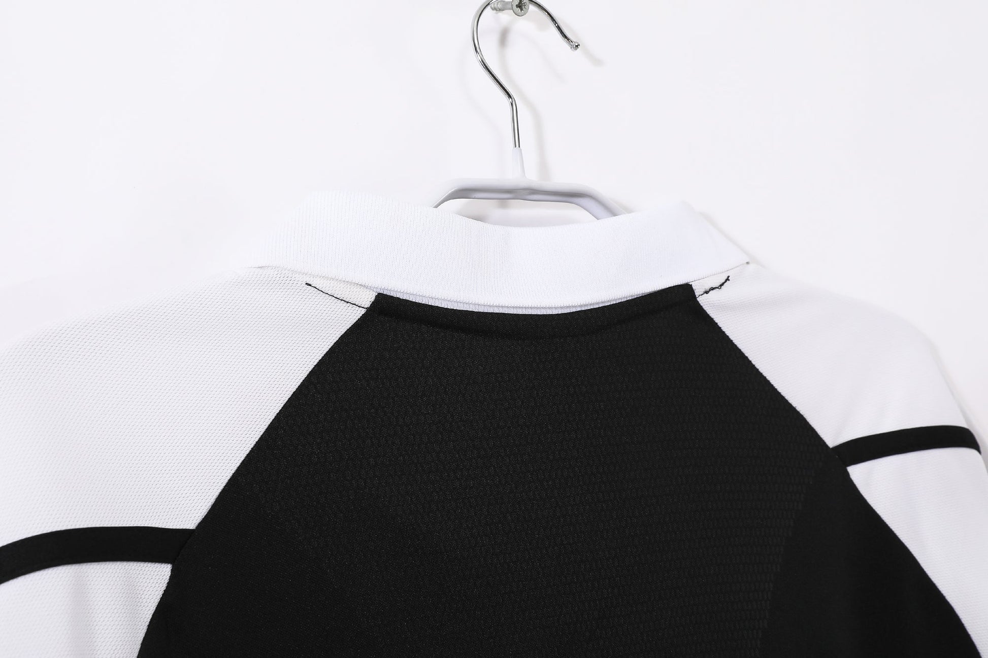 01/02 away retro football shirt