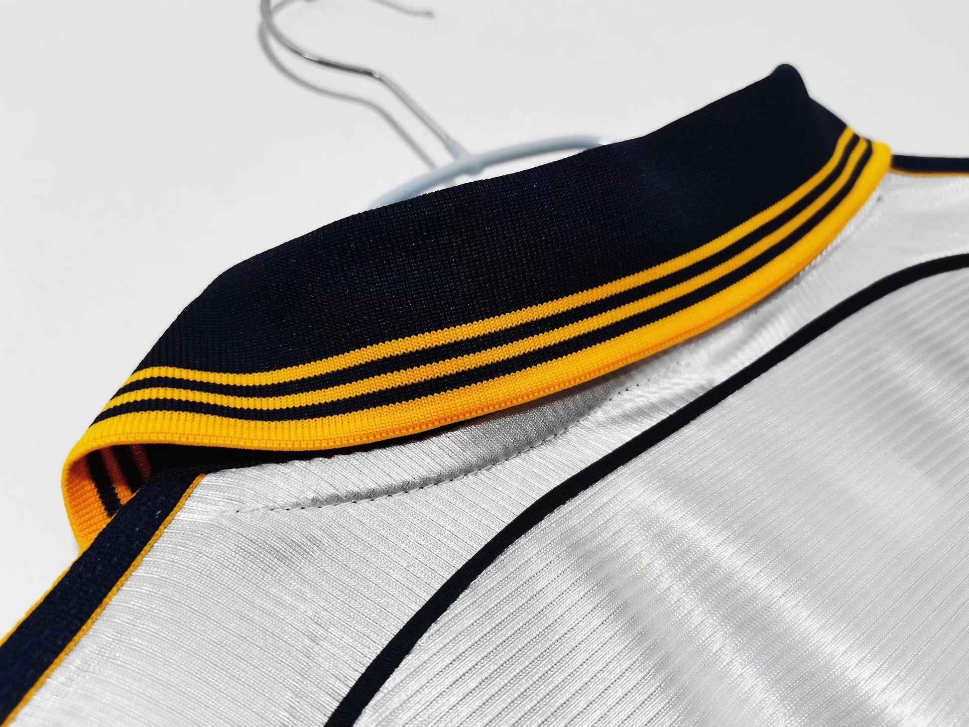 98/99 home retro football shirt