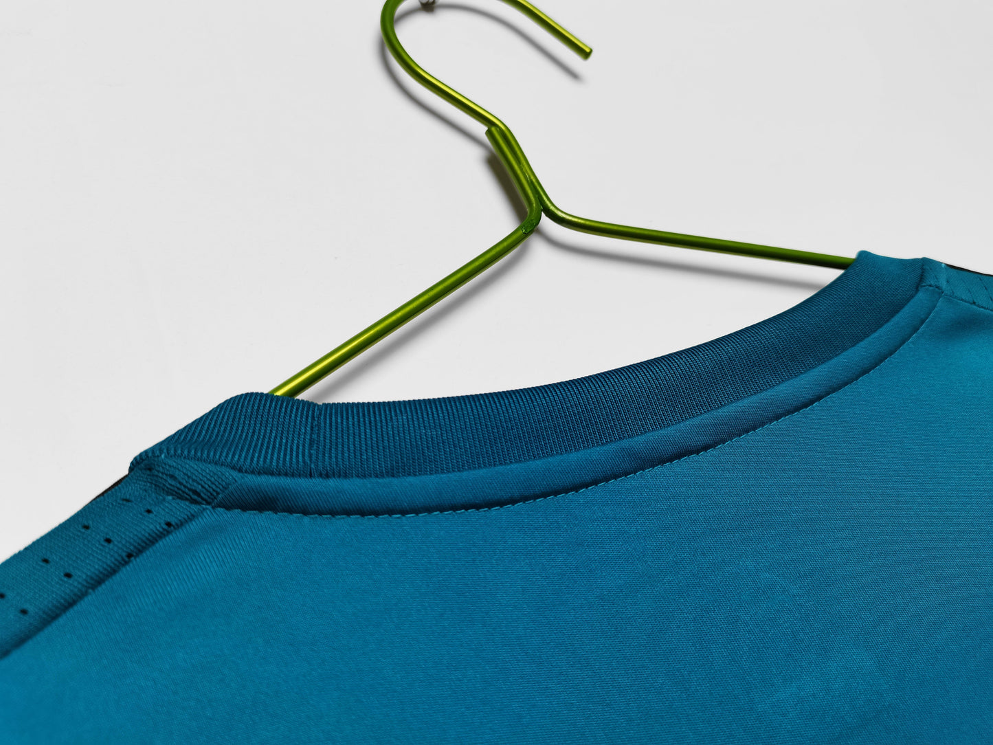17/18 third retro football shirt