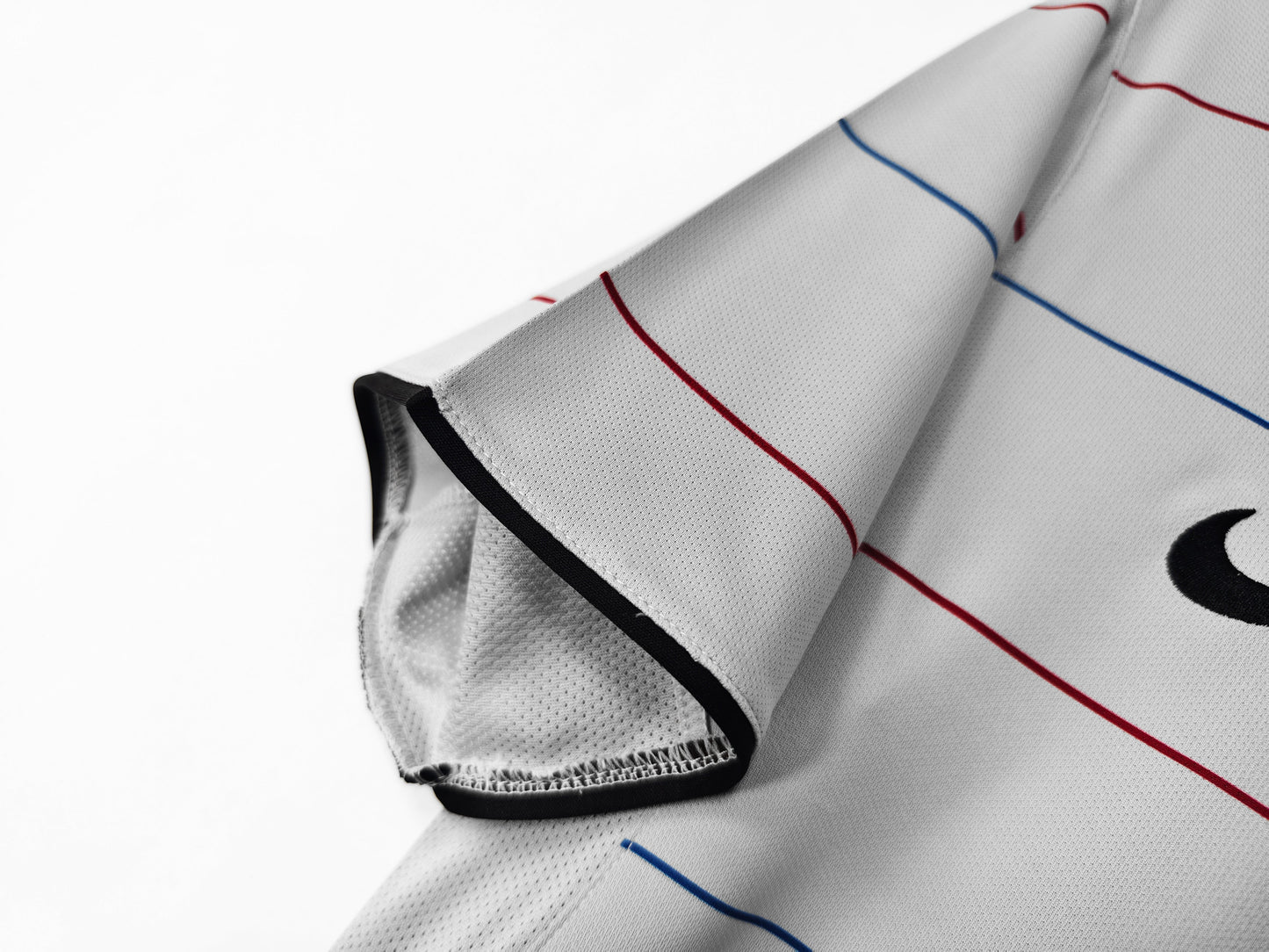 03/04 away retro football shirt