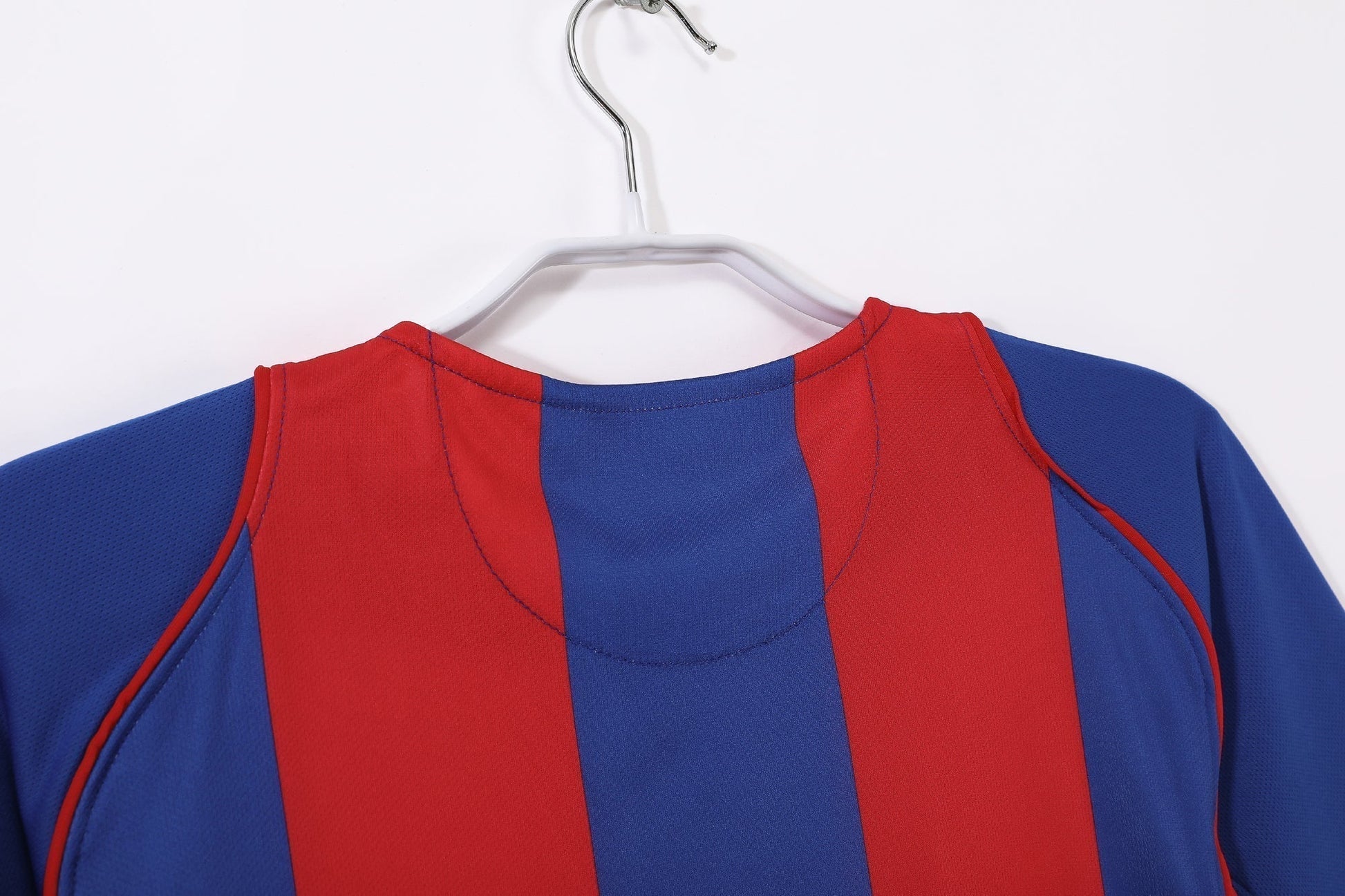 2004/05 home retro football shirt