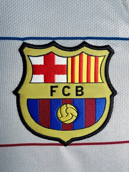 03/04 away retro football shirt