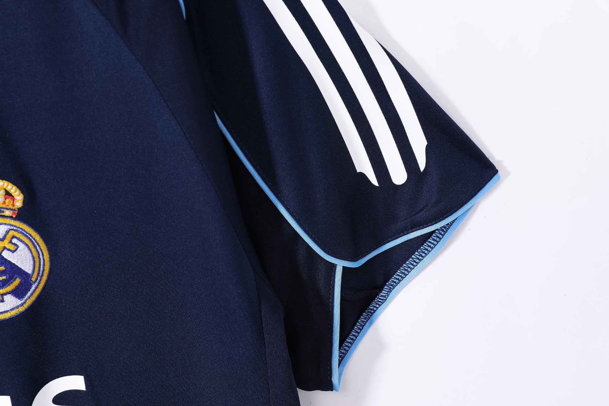 05/06 away retro football shirt