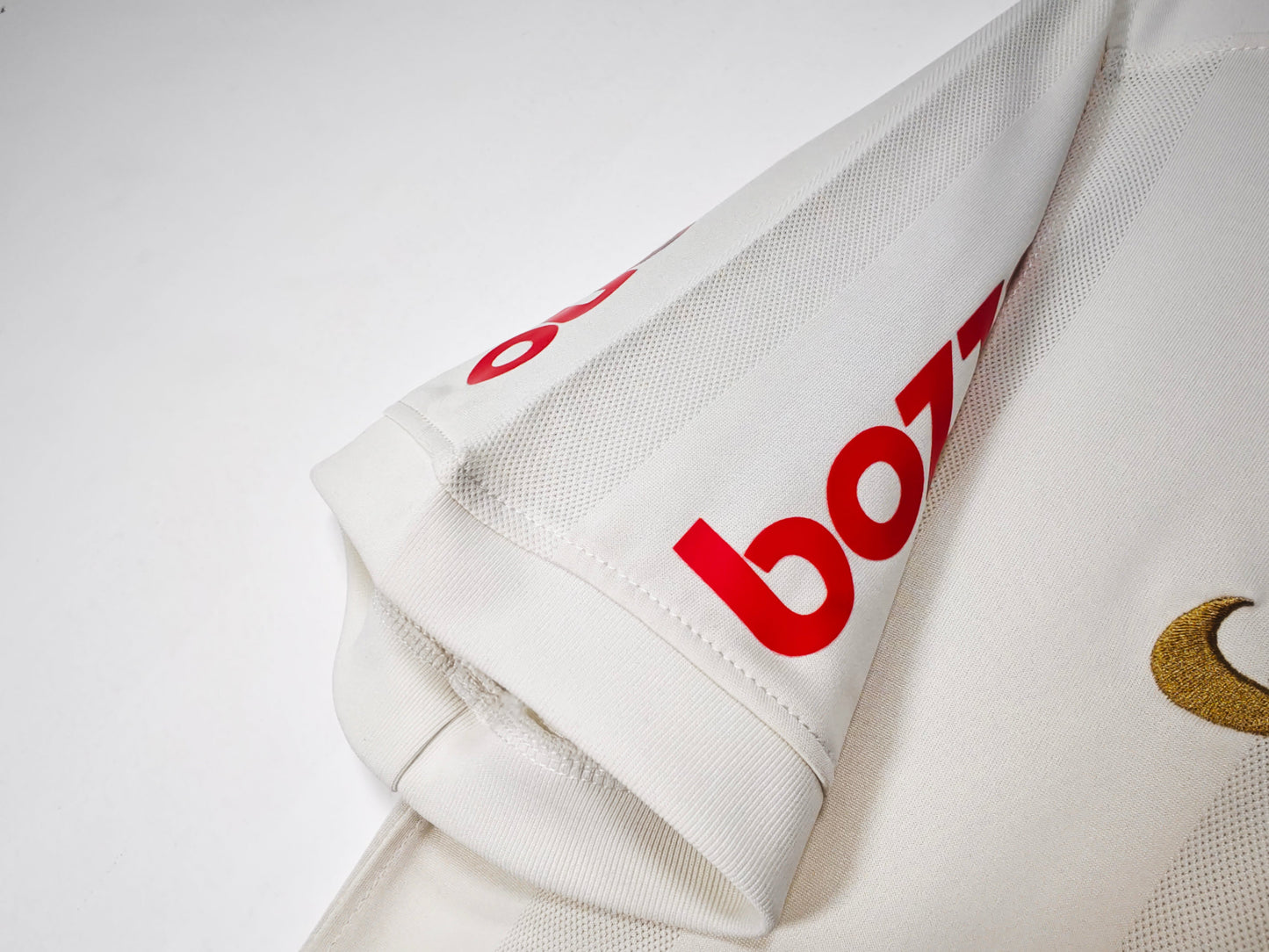 2010 home retro football shirt