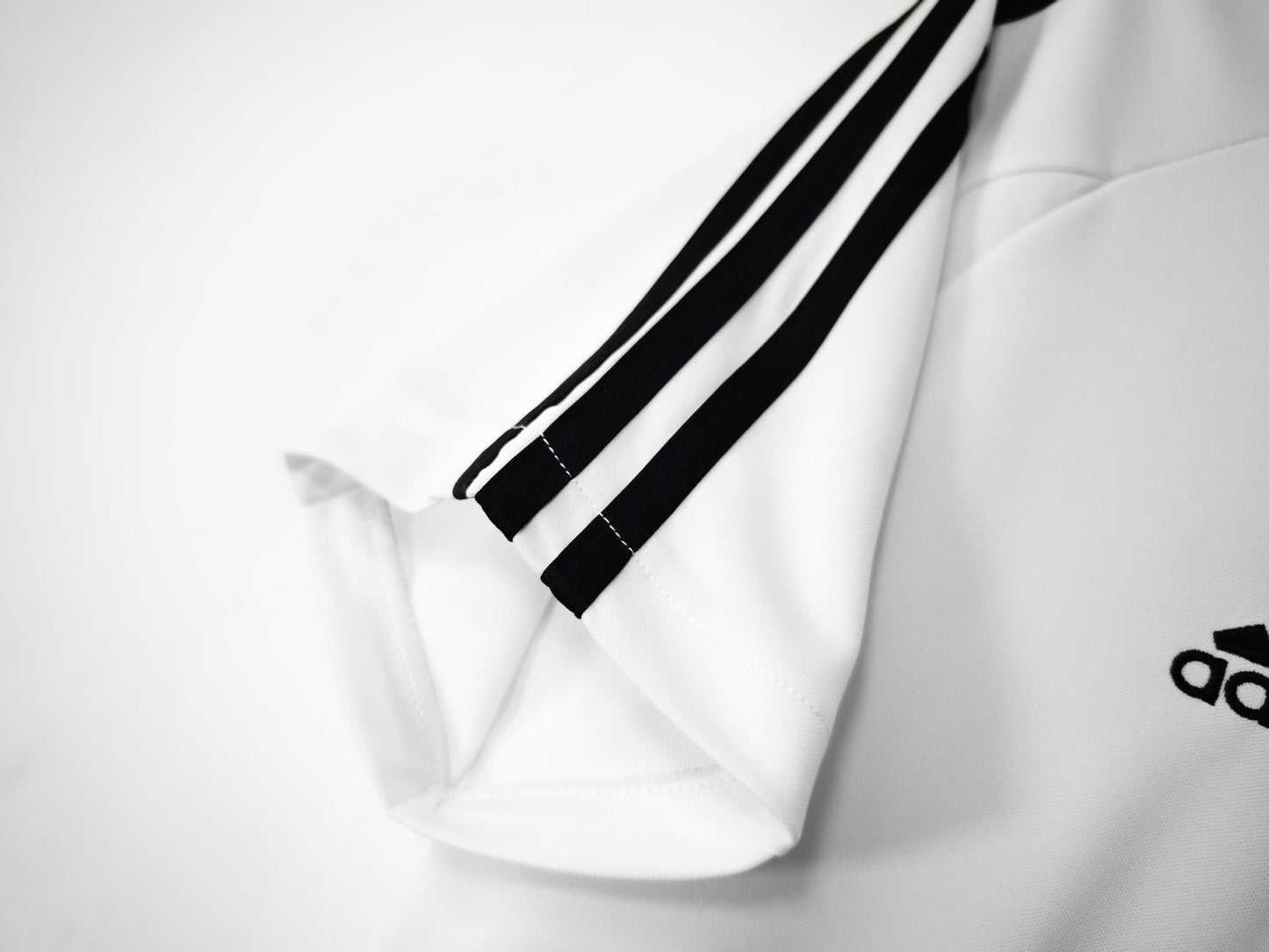 03/04 home retro football shirt
