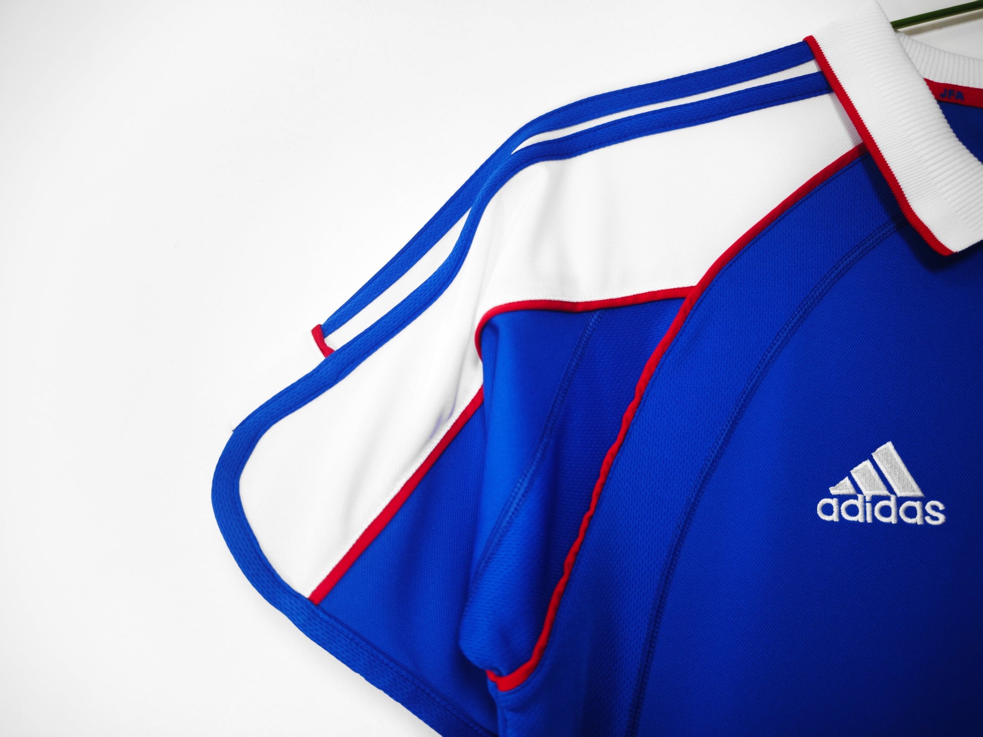 2000 home retro football shirt