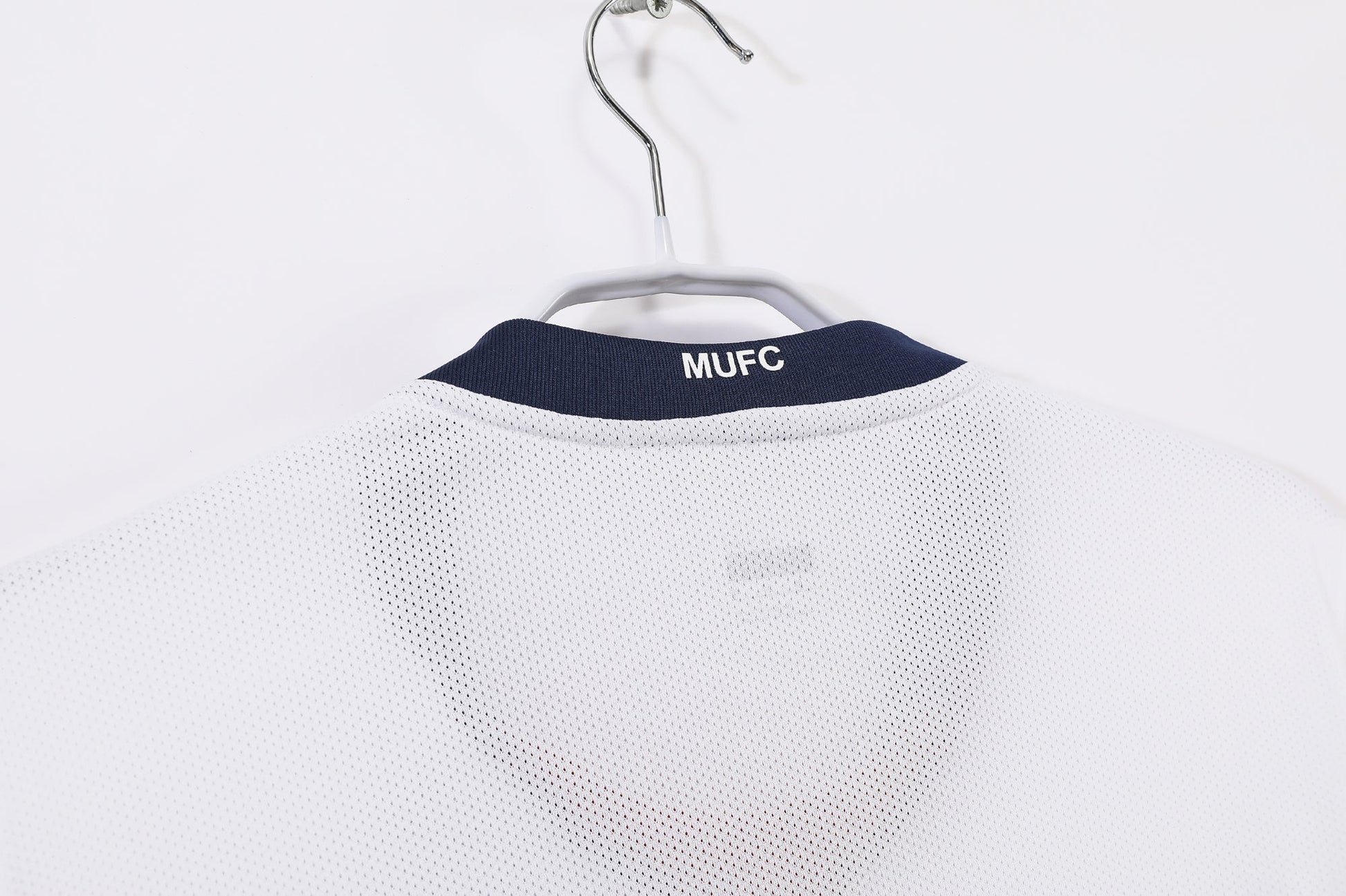 08/09 away retro football shirt