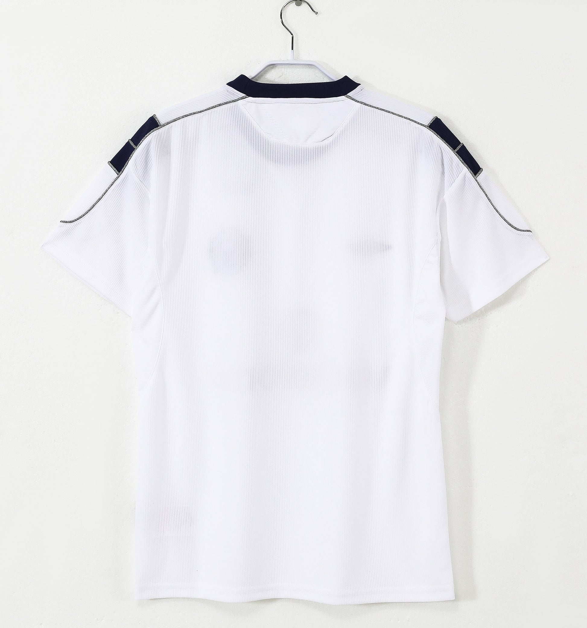 00/01 away retro football shirt