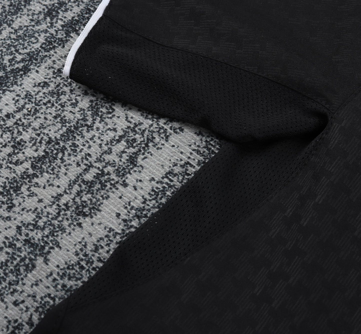 03/04 children's away football jersey