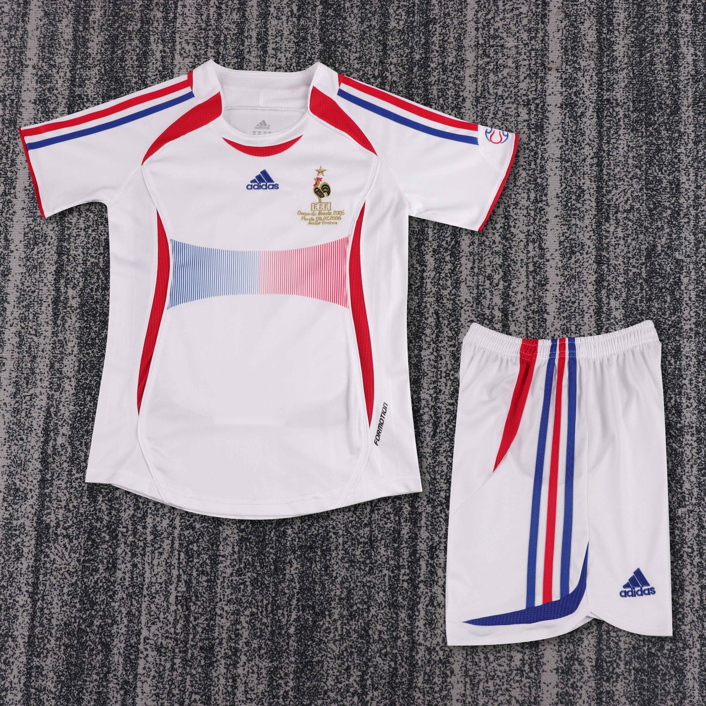 2006 children's away football jersey