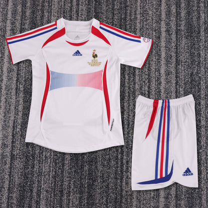 2006 children's away football jersey