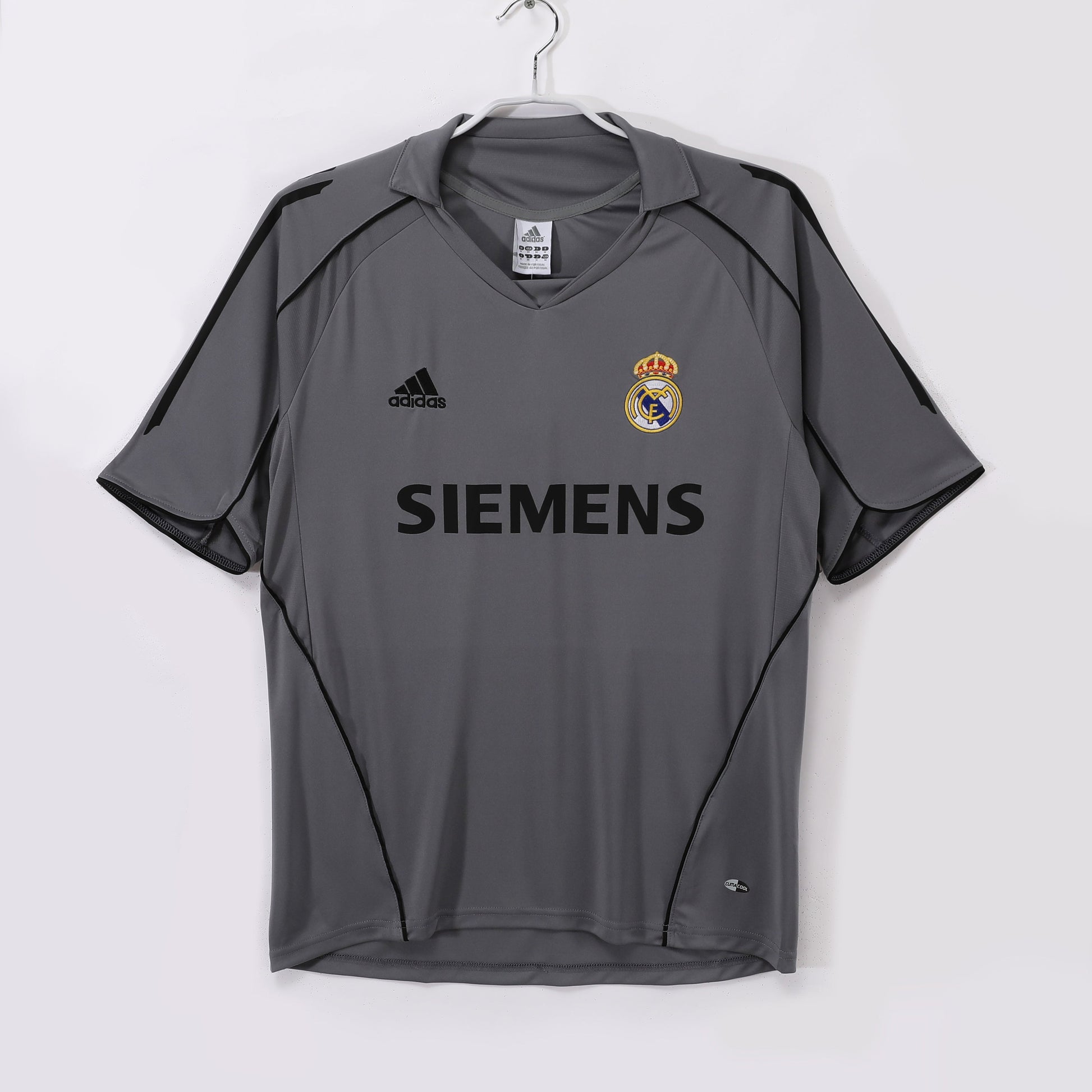 05/06 third retro football shirt