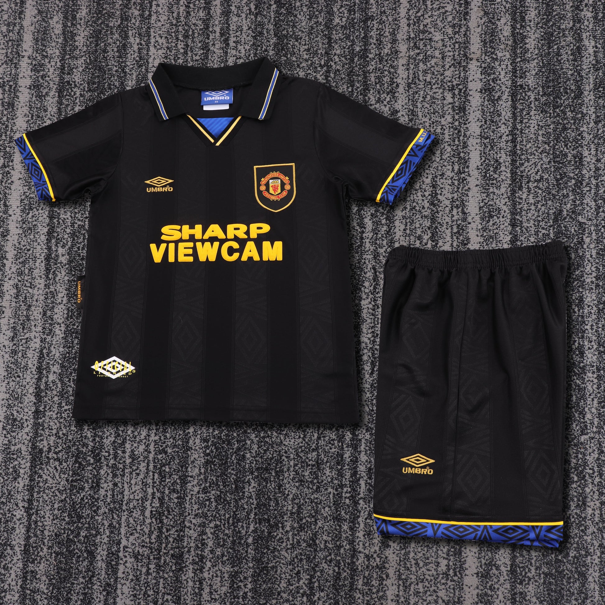 93/94 children's away football jersey