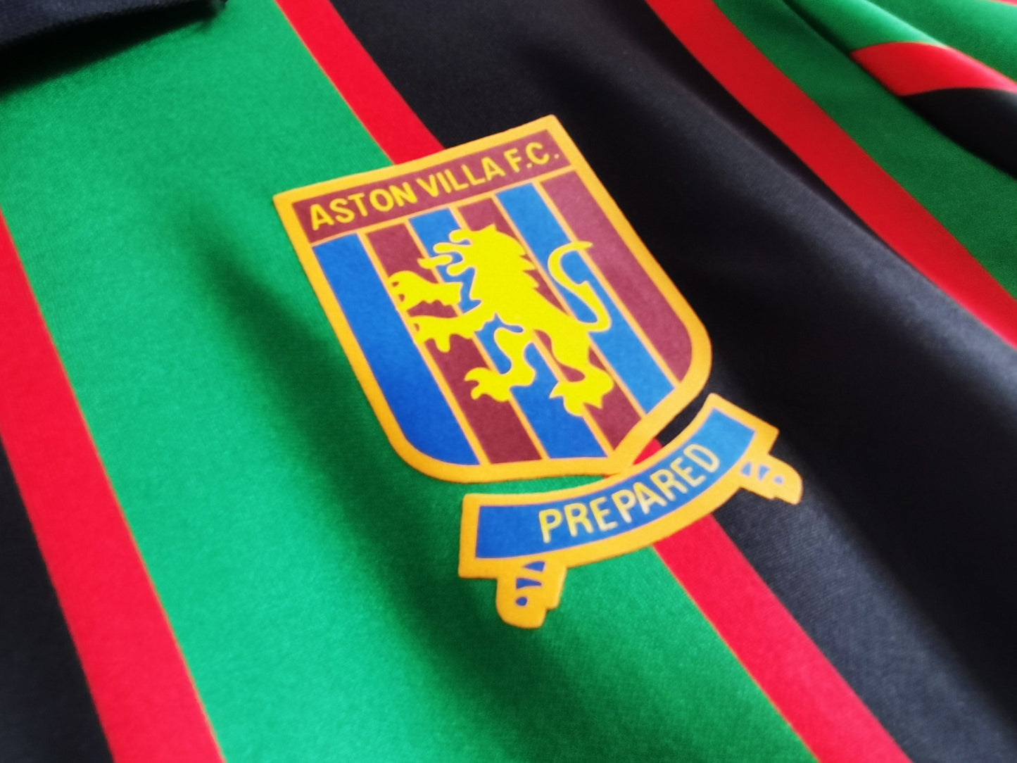 93/94 away retro football shirt